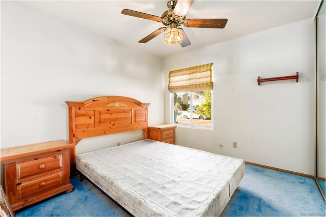 8546 Blanco Terrace, El Cajon CA: https://media.crmls.org/mediaz/11a23053-5546-4cf6-89ca-c0ff59fb67a8.jpg