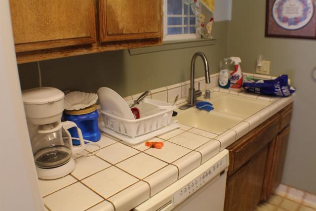 Detail Gallery Image 20 of 26 For 23950 Jacaranda Dr, Tehachapi,  CA 93561 - 3 Beds | 2 Baths