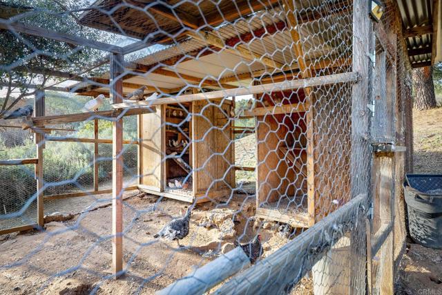 Detail Gallery Image 32 of 74 For 11782 Betsworth Rd, Valley Center,  CA 92082 - 4 Beds | 3 Baths