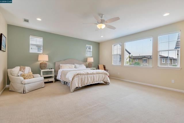 1489 Menton St, Danville CA: https://media.crmls.org/mediaz/11a46df8-4554-4091-9cd3-874d8d14c3ad.jpg