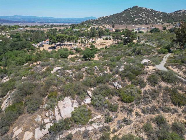 0 Highland Valley Road, Ramona CA: https://media.crmls.org/mediaz/11a60d00-7f10-4bed-a403-1829ea753e97.jpg