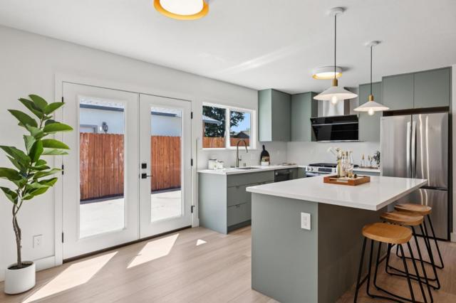 1034 Delaware Way, Livermore CA: https://media.crmls.org/mediaz/11a6a34b-15ac-4a56-8da1-e16bd0b5dee6.jpg