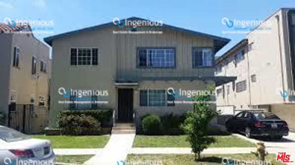 1135 S Oakhurst Drive #6