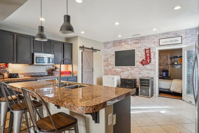 83930 Bridges Court, Indio CA: https://media.crmls.org/mediaz/11a7d5dd-5f68-45ca-9c04-694b05fa18a2.jpg