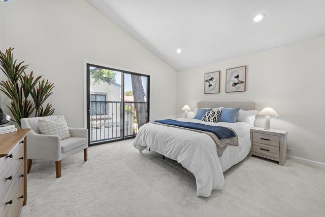 163 Gladys Ave, Mountain View CA: https://media.crmls.org/mediaz/11a80285-1606-4f80-97e4-3c8e4719dd90.jpg