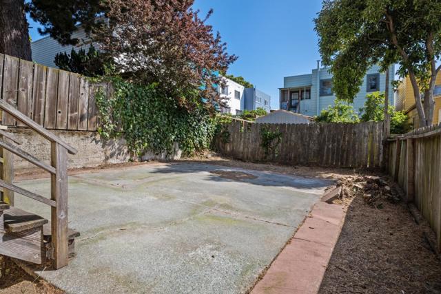 1615 La Salle Avenue, San Francisco CA: https://media.crmls.org/mediaz/11a85287-185f-4d55-806a-682bd5046bf5.jpg