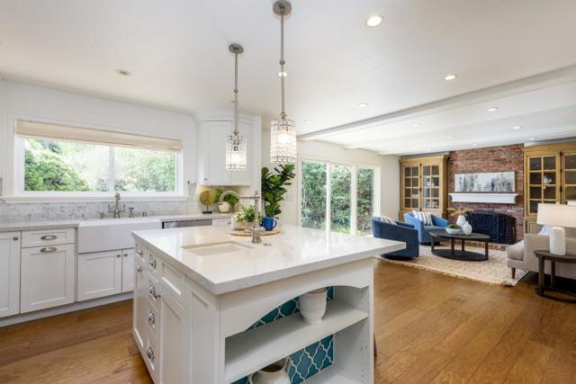 3125 Atwater Drive, Burlingame CA: https://media.crmls.org/mediaz/11a86cbb-1622-4934-a2a3-43344252d52b.jpg