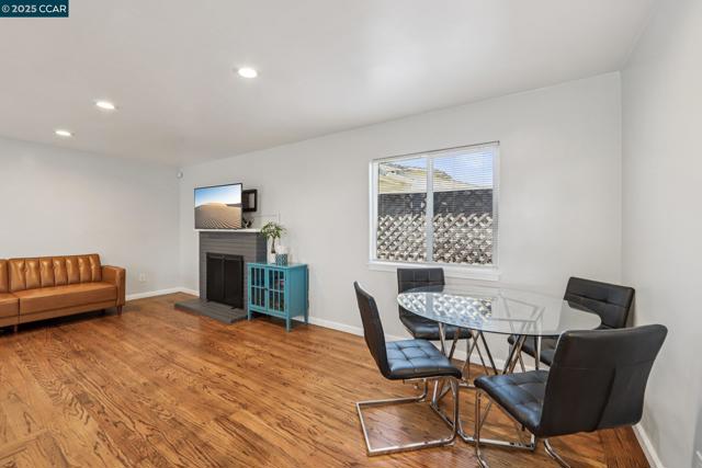 2110 Hellings Avenue, Richmond CA: https://media.crmls.org/mediaz/11a8c7df-7fc1-4e8e-8dd8-4e2328a24f45.jpg