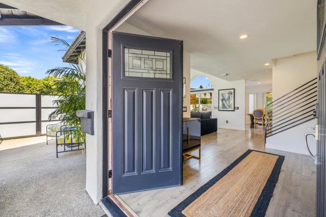 68716 Avenida Diosa, Cathedral City CA: https://media.crmls.org/mediaz/11aa501c-68cc-4d08-8d9b-e27694541c99.jpg