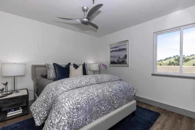 991 Fassler Avenue, Pacifica CA: https://media.crmls.org/mediaz/11aaeb6d-ee49-474f-9b19-715c1fa93cda.jpg
