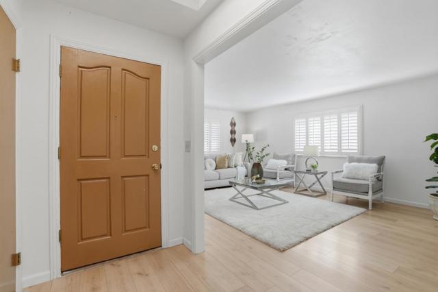 828 Weeks Street, East Palo Alto CA: https://media.crmls.org/mediaz/11abb2ef-6378-4594-9ef4-fbd85aa64c13.jpg