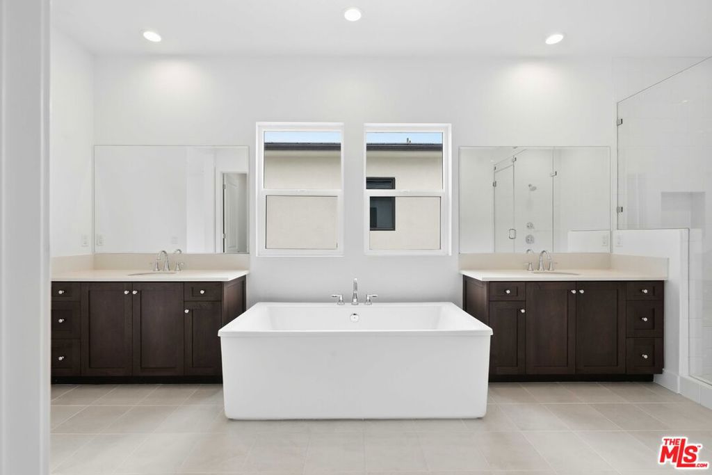 MLS #26652433 image #33