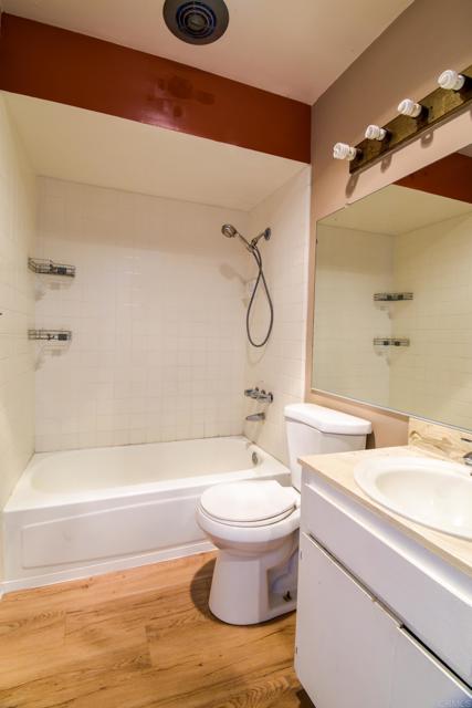 Image 13 of 23 For 4885 Cole Street 38