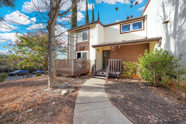 15719 Davis Cup Lane, Ramona CA: https://media.crmls.org/mediaz/11aea8ab-9e18-43d2-b021-a40badd56ee0.jpg