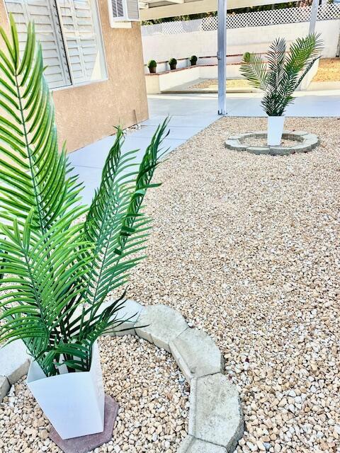 Image 42 of 44 For 73073 Santa Rosa Way