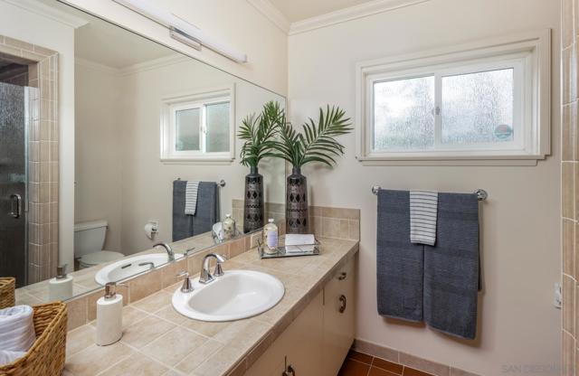 2977 Ocean Street, Carlsbad CA: https://media.crmls.org/mediaz/11af880b-24f3-4df8-bb3b-920c79be5b35.jpg
