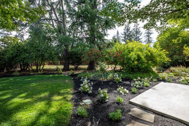 945 Carmel Court, Los Altos CA: https://media.crmls.org/mediaz/11af91b1-bf13-4a7f-98be-fbd597f79129.jpg