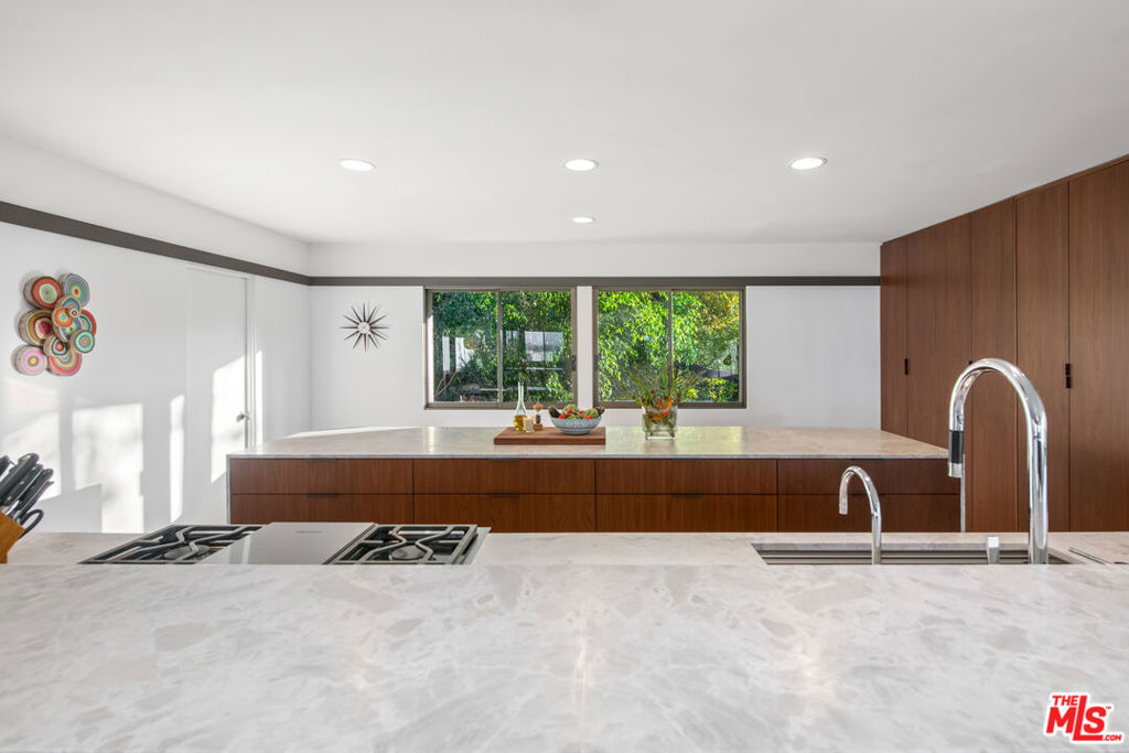 13547 Contour DriveSherman Oaks img 14