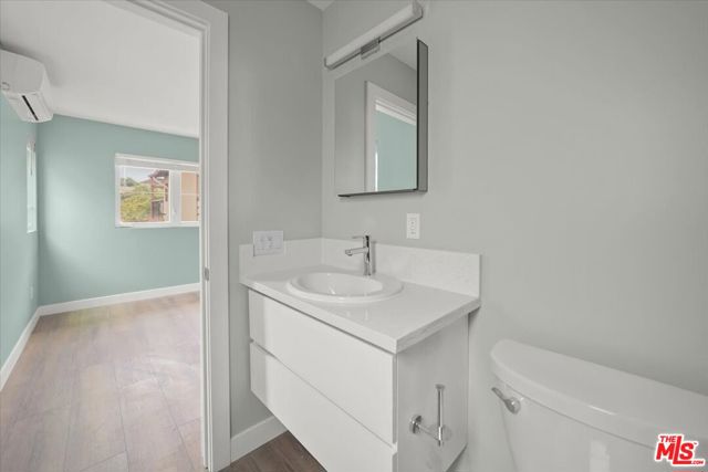 1317 Punta Gorda, Santa Barbara CA: https://media.crmls.org/mediaz/11b02f7e-dac4-402d-9c2e-43b9c0336eda.jpg