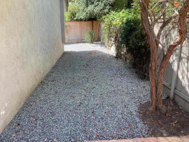 Detail Gallery Image 20 of 25 For 1729 Gascony Rd, Encinitas,  CA 92024 - 3 Beds | 2 Baths