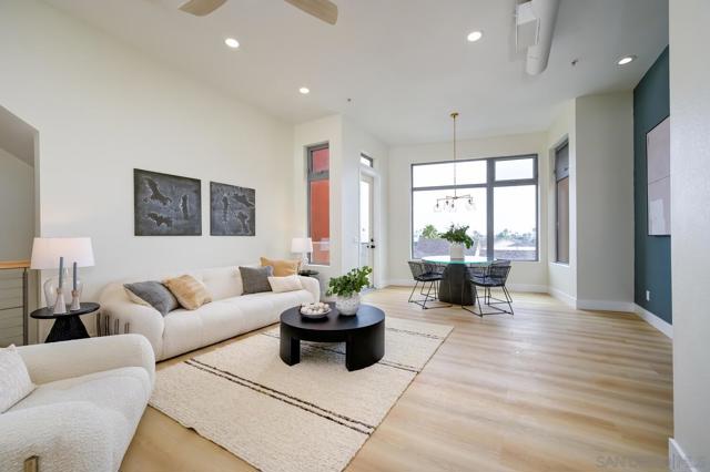 495 S Cleveland St, Oceanside CA: https://media.crmls.org/mediaz/11b06aad-3645-47ac-98fa-c2d3a32d0231.jpg