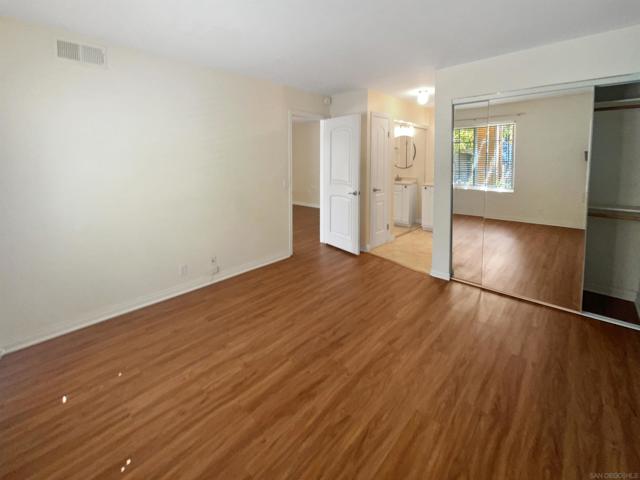 7365 Calle Cristobal, San Diego CA: https://media.crmls.org/mediaz/11b0c400-95d9-451f-ab43-f0b11c718260.jpg