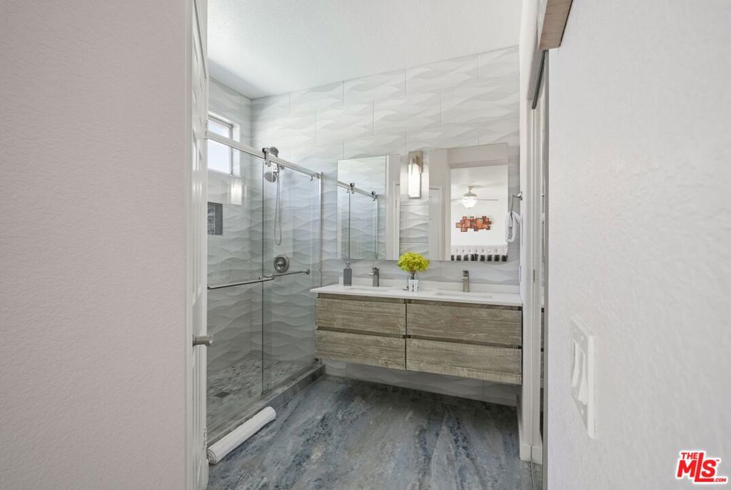 MLS #25524721 img 4