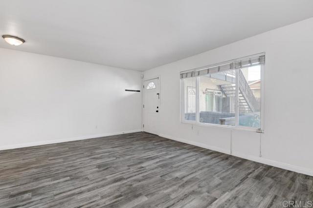 3780 Swift Avenue, San Diego CA: https://media.crmls.org/mediaz/11b2ebe0-7f38-42c6-aa47-097c45e78899.jpg