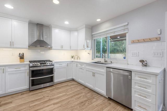 4540 Arbor Glen Way, Oceanside CA: https://media.crmls.org/mediaz/11b2f00c-2bae-4b90-a5fc-858dd2b397ab.jpg