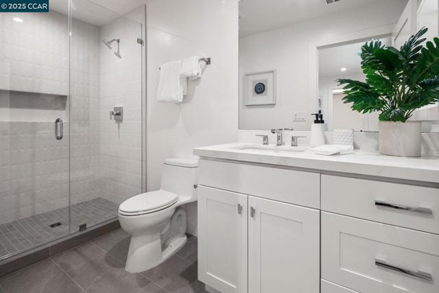 706 St Marys Road, Lafayette CA: https://media.crmls.org/mediaz/11b2f847-1aa7-4a0e-b3ff-29b3482bd83a.jpg