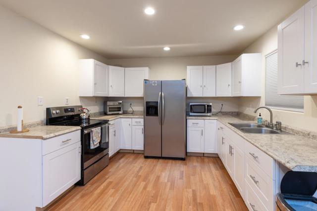 14440 Ridgecrest Road, Royal Oaks CA: https://media.crmls.org/mediaz/11b435fd-9f64-4bc3-b76e-8ebd5cd9aabd.jpg