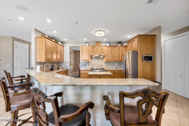 7142 W Avenue A4, Lancaster CA: https://media.crmls.org/mediaz/11b53f13-ab09-40dc-af1b-936482d763b8.jpg