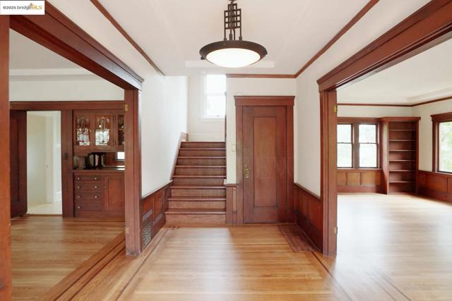 68 Fairview Ave., Piedmont CA: https://media.crmls.org/mediaz/11b60c8a-2e51-47a8-92ee-e02ad60ca90c.jpg