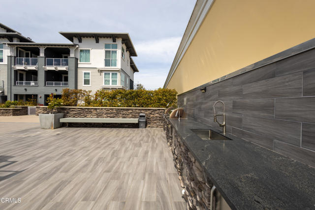 Detail Gallery Image 35 of 37 For 4012 Tradewinds Dr #101,  Oxnard,  CA 93035 - 3 Beds | 2 Baths