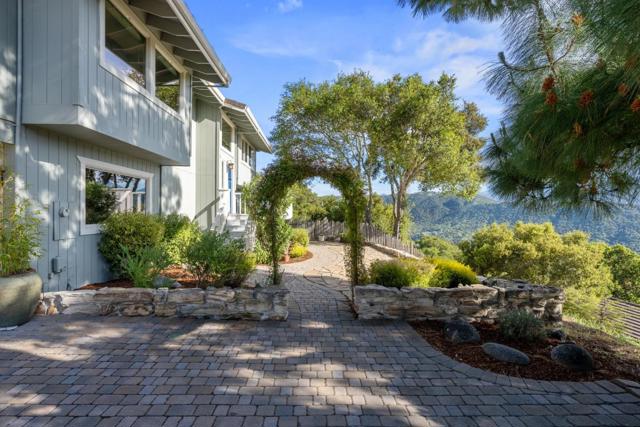31475 Via Las Rosas, Carmel Valley CA: https://media.crmls.org/mediaz/11b73e7c-1ef4-4c53-ab49-8ef41d532de9.jpg