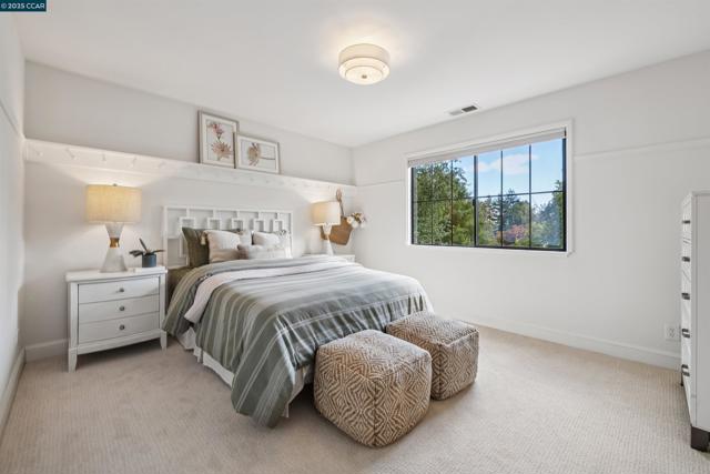 3746 Deer Trail Ct, Danville CA: https://media.crmls.org/mediaz/11b7fc2b-4288-49aa-b088-f4155ec5fbe8.jpg