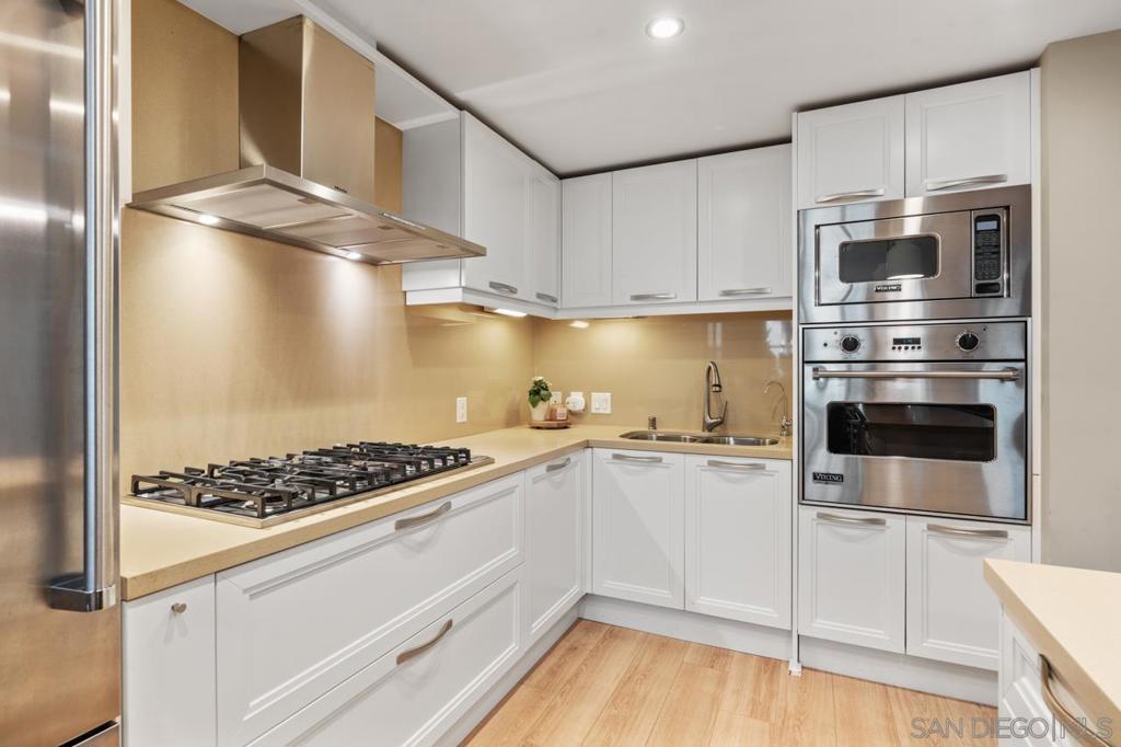 1325 Pacific Hwy - photo 10