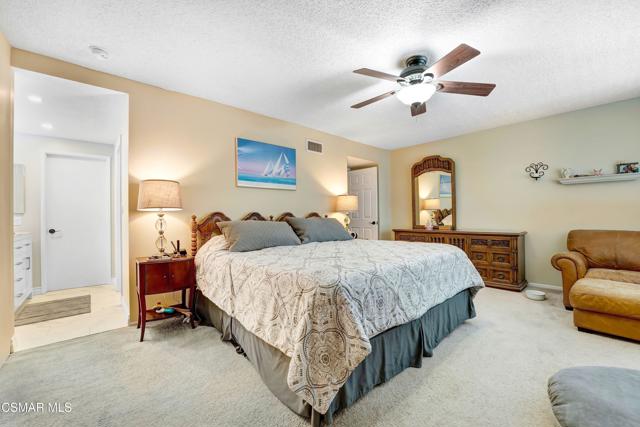 2266 Lansdale Court, Simi Valley CA: https://media.crmls.org/mediaz/11bad5af-584b-4da6-a4af-89a683c3088c.jpg
