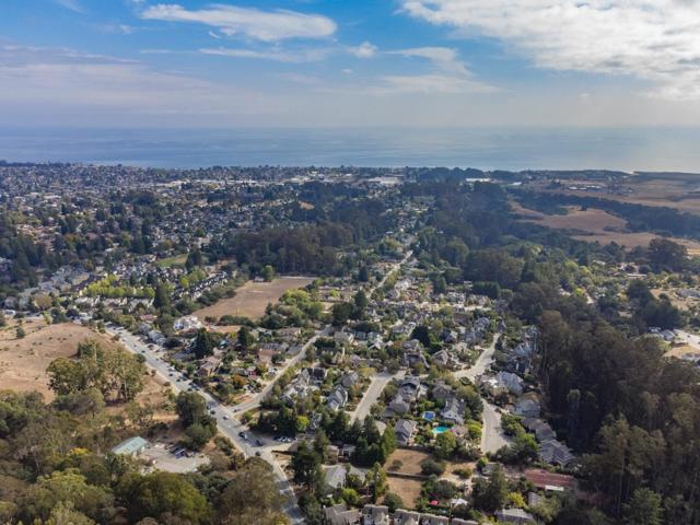 1459 High Street, Santa Cruz CA: https://media.crmls.org/mediaz/11bd1e33-d5dd-42a9-a79d-b8cf96379011.jpg