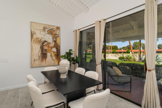 49835 Adelito Drive, La Quinta CA: https://media.crmls.org/mediaz/11bd3712-0cce-4fa2-99d2-8901fb15807d.jpg