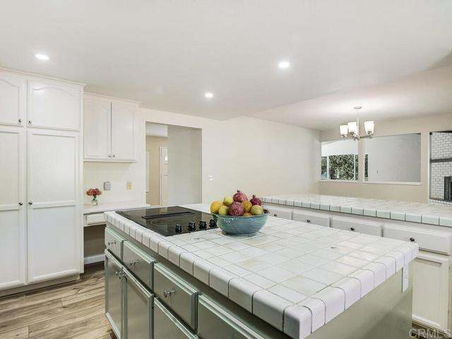 Detail Gallery Image 18 of 65 For 2844 Live Oak Park Rd, Fallbrook,  CA 92028 - 4 Beds | 2/1 Baths