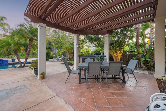 7424 La Mantanza, San Diego CA: https://media.crmls.org/mediaz/11be1ad1-55c5-40bc-bf3a-dc64e97d00ce.jpg