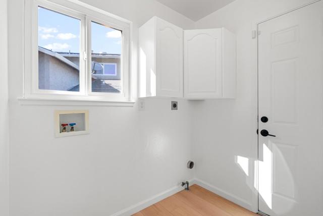 5963 Larabee Court, San Jose CA: https://media.crmls.org/mediaz/11c08bba-1550-4262-b311-8845bed96aaa.jpg