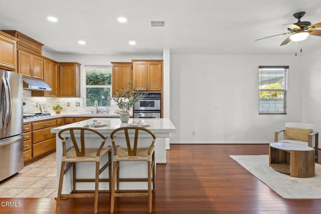 3806 Golden Pond Drive, Camarillo CA: https://media.crmls.org/mediaz/11c10c2f-dc46-40ae-b7e7-b67fbe593c3e.jpg