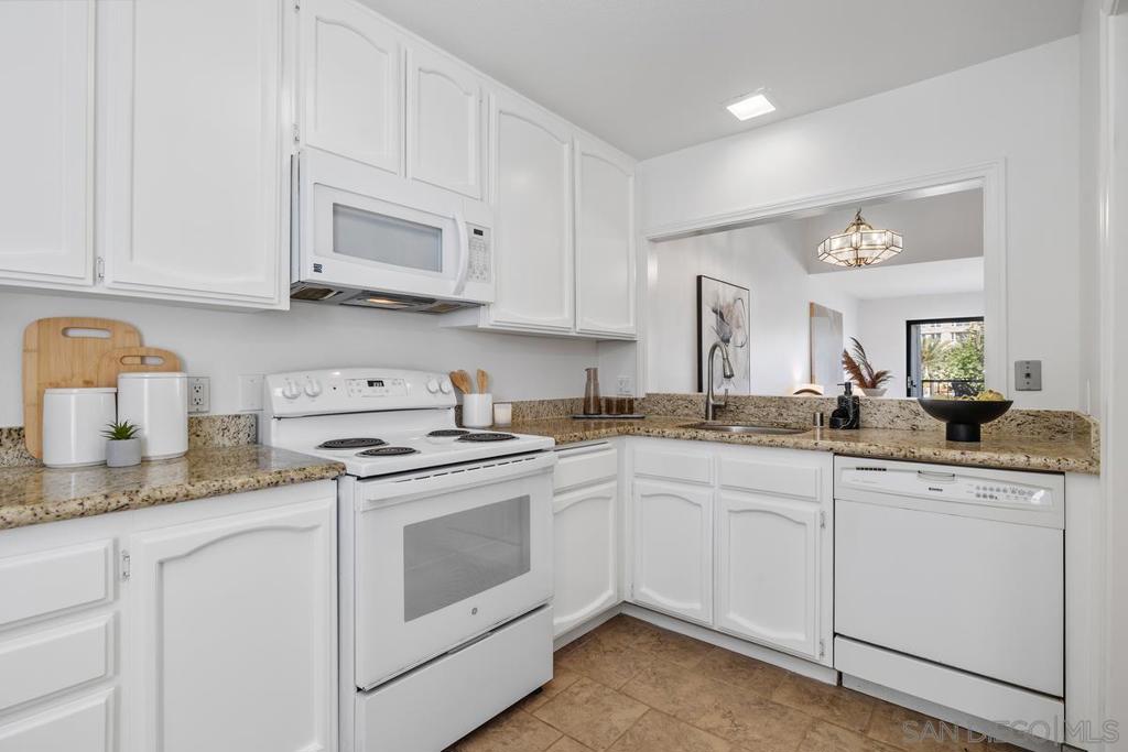 3525 Lebon Dr. - photo 9
