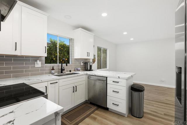 1446 SAN CARLOS PLACE, Escondido CA: https://media.crmls.org/mediaz/11c1f039-a28d-4073-b4a2-63df45a146c3.jpg