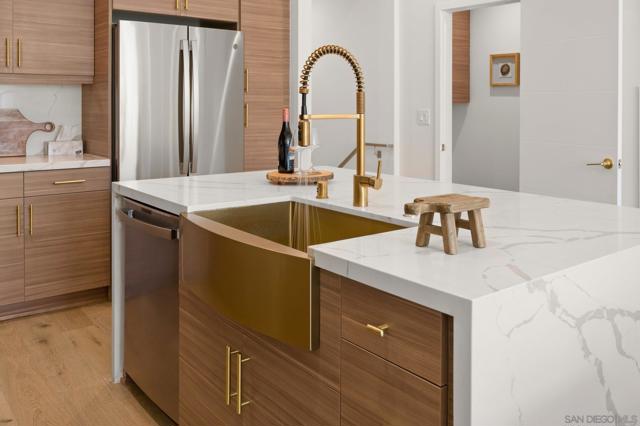 3780 32nd St, San Diego CA: https://media.crmls.org/mediaz/11c31ea2-d168-4152-b61e-f804d08abc8b.jpg