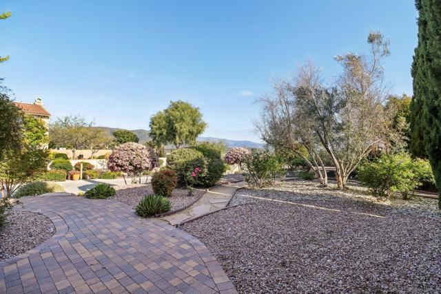 3043 Adams Ranch Ct, Chula Vista CA: https://media.crmls.org/mediaz/11c34a71-2dc6-4feb-be5e-54295bb8a333.jpg