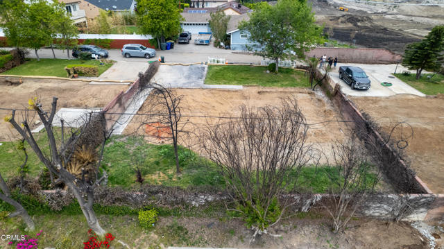 2686 Meguiar Drive, Pasadena CA: https://media.crmls.org/mediaz/11c3f246-3b3e-4f20-8511-a7c6be881341.jpg