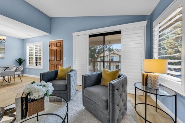 38784 Huntington Circle, Fremont CA: https://media.crmls.org/mediaz/11c496d8-a170-4b10-b002-a48ae519034d.jpg